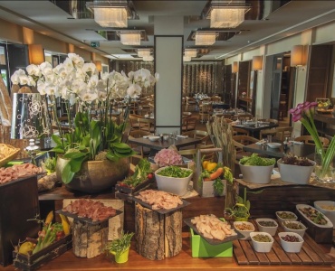 Spot brunch - InterContinental Genève | Portfolio inovatio media